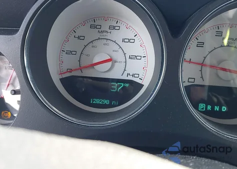 2013 Dodge Challenger Sxt Plus z USA, uszkodzony, nr VIN 2C3CDYAGXDH724733